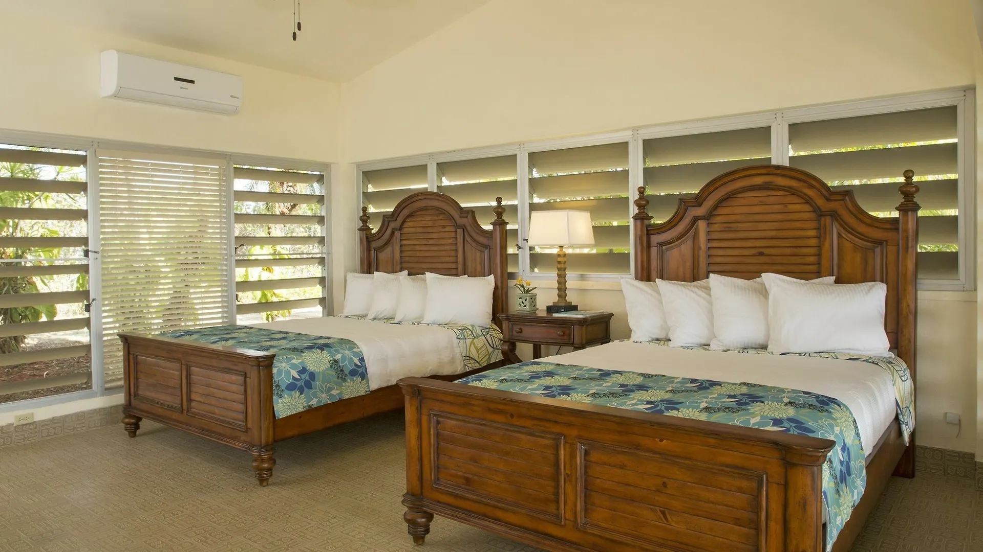 קריסטיאנסטד The Buccaneer Beach & Golf Resort Trademark 4*,